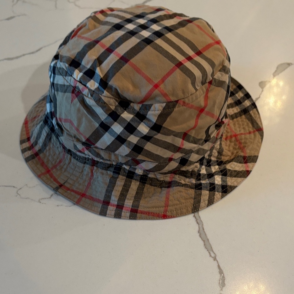 Burberry Classic Check infant Bucket Hat